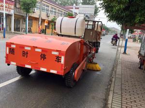 內蒙古自治區(qū)興安盟公路管理局第三公路養(yǎng)護管理工區(qū)與我司共同研發(fā)出來新型的液壓傳動掃路機